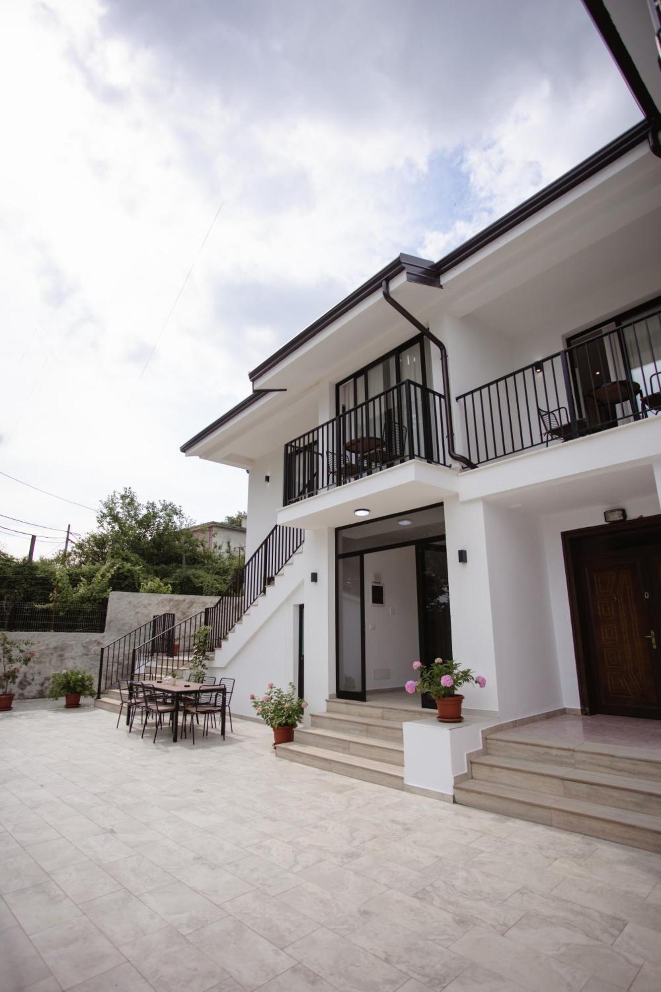 Serenity Široka Exterior foto